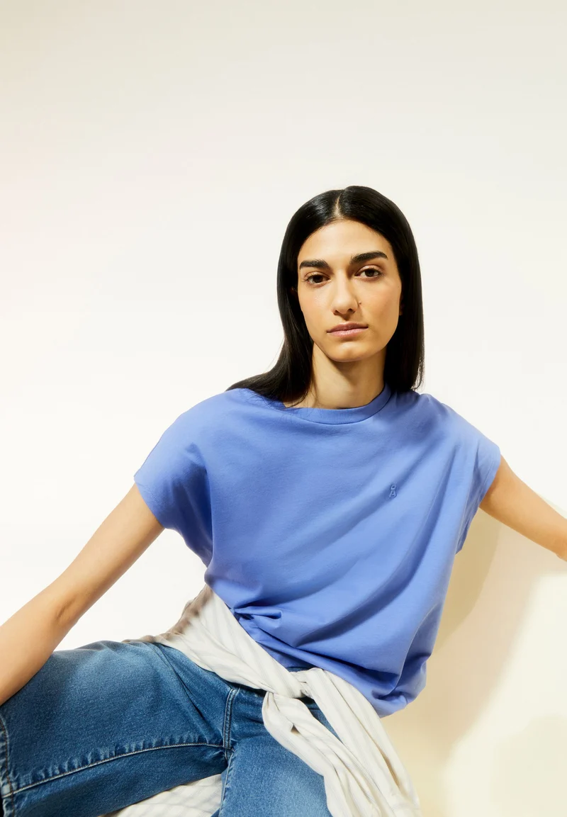 INAARA | blue bloom