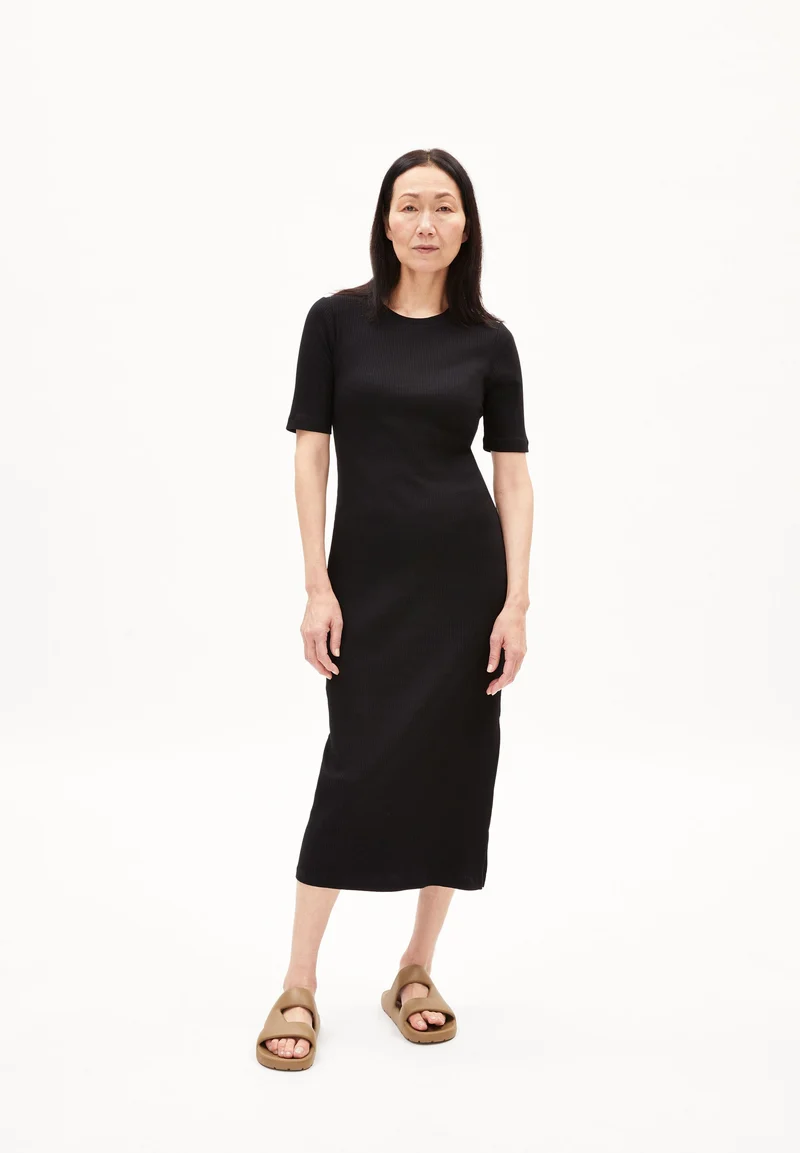 SEHAA | black