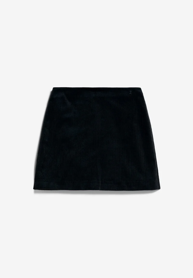 ZAALA CORDUROY | black