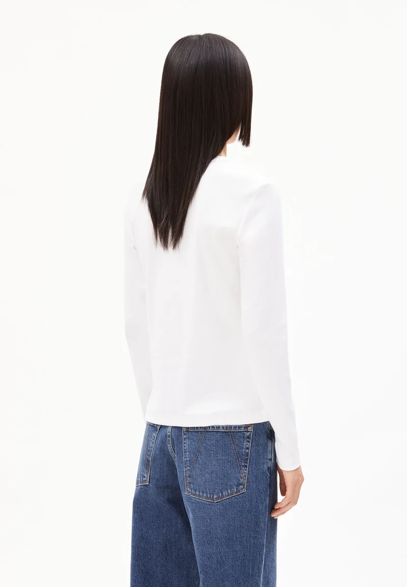 JAALIA | white