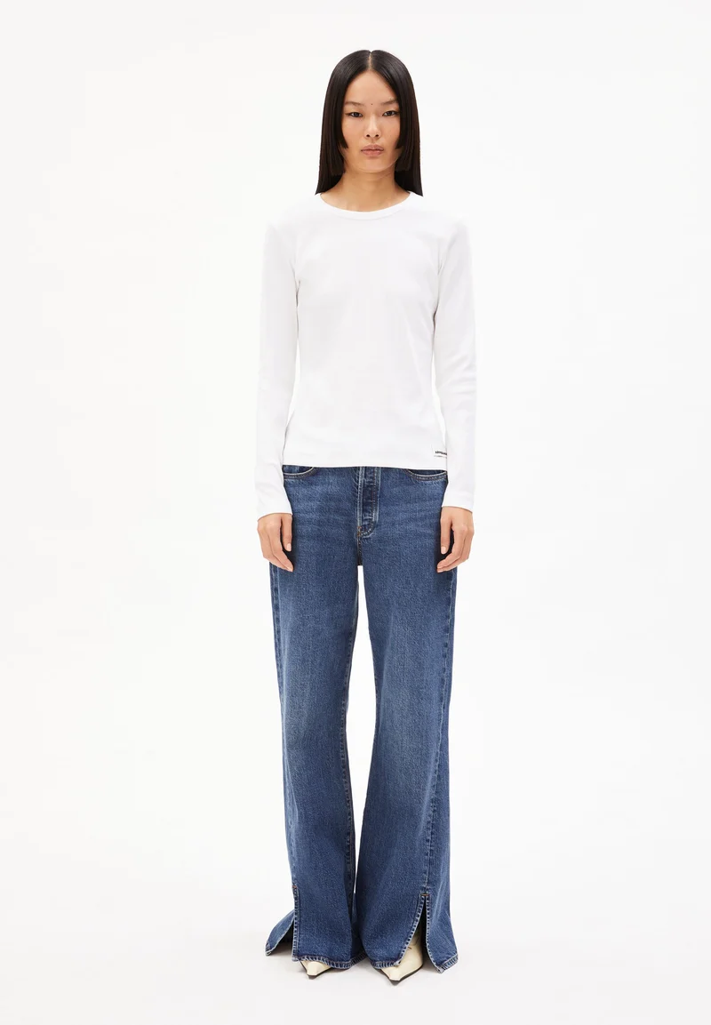 JAALIA | white