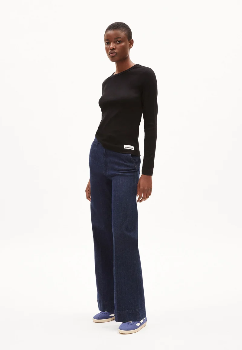 JAALIA | black