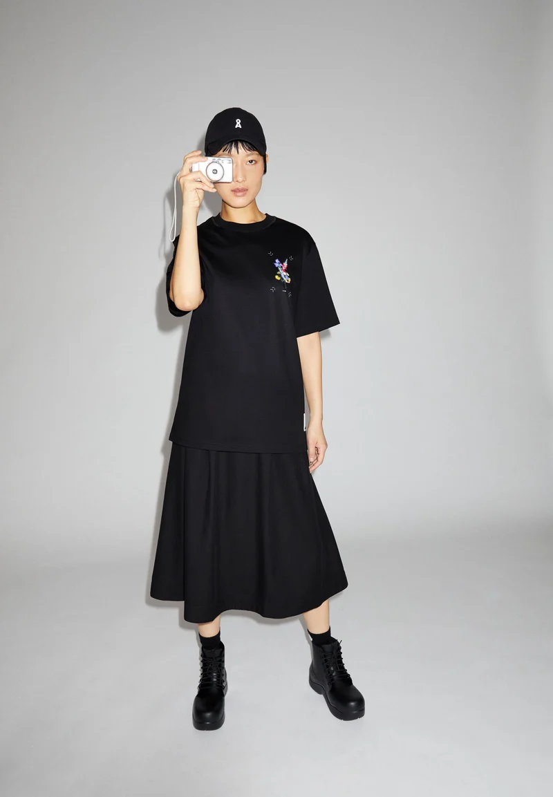 DORIKAA | black