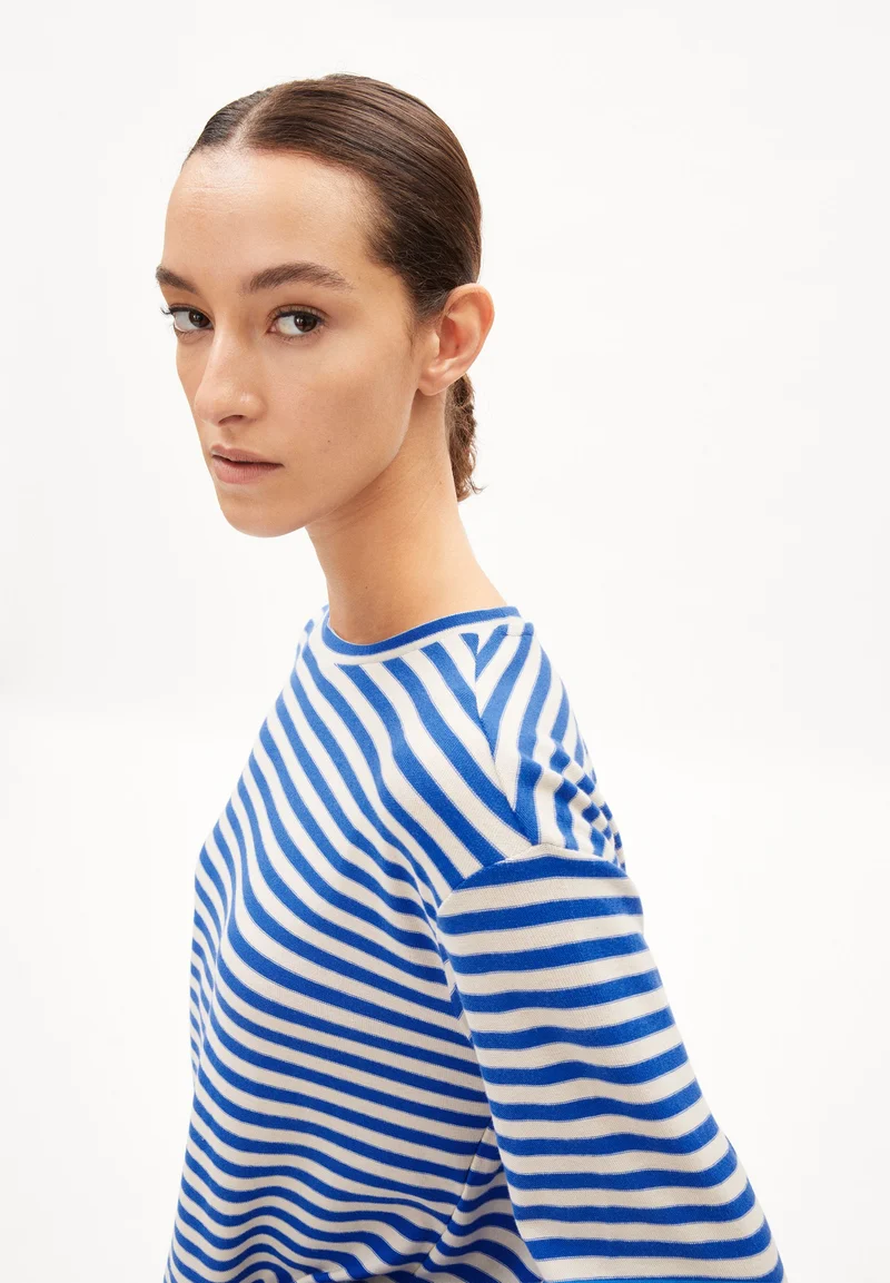 MARYNAA KNITTED STRIPE | warm blue-kitt