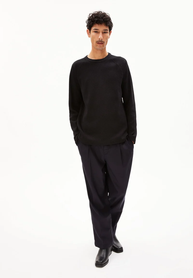 JOSUAA WAFFLE | black