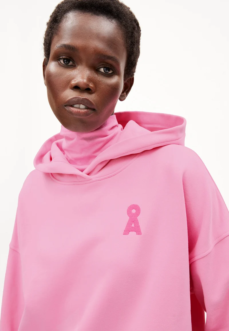 FRANCESCAA ELLAA | pink me up more
