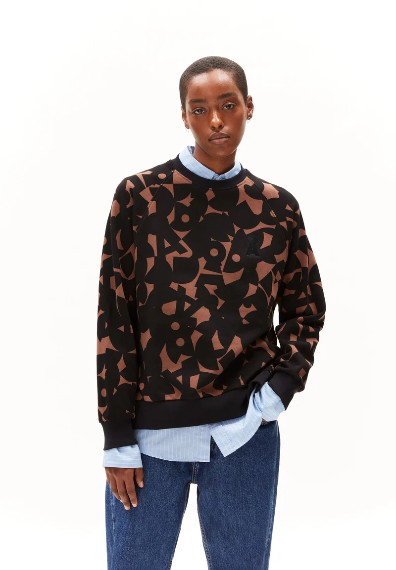 GIOVANNAA ABSTRACT A | deep brown