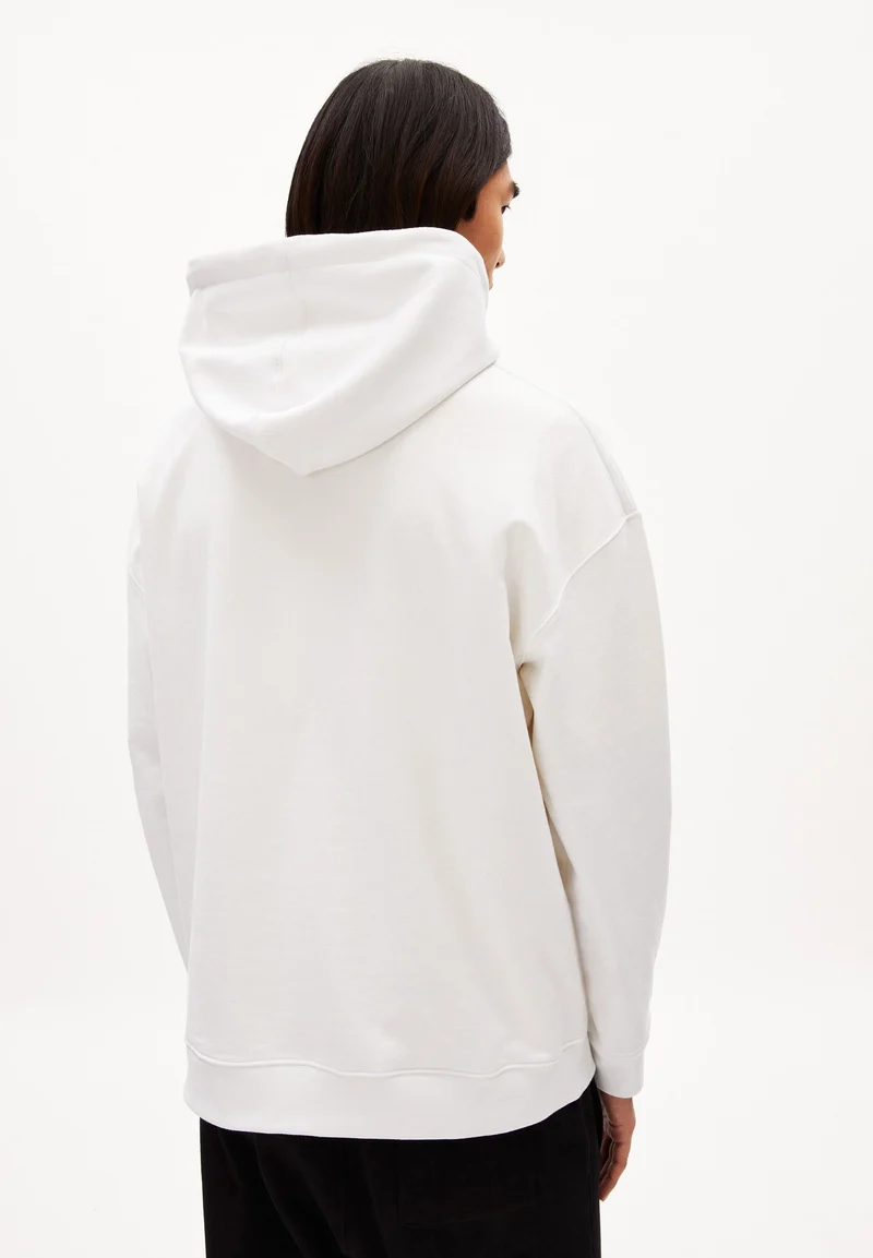 MAALI ICONIC CAPSULE | white