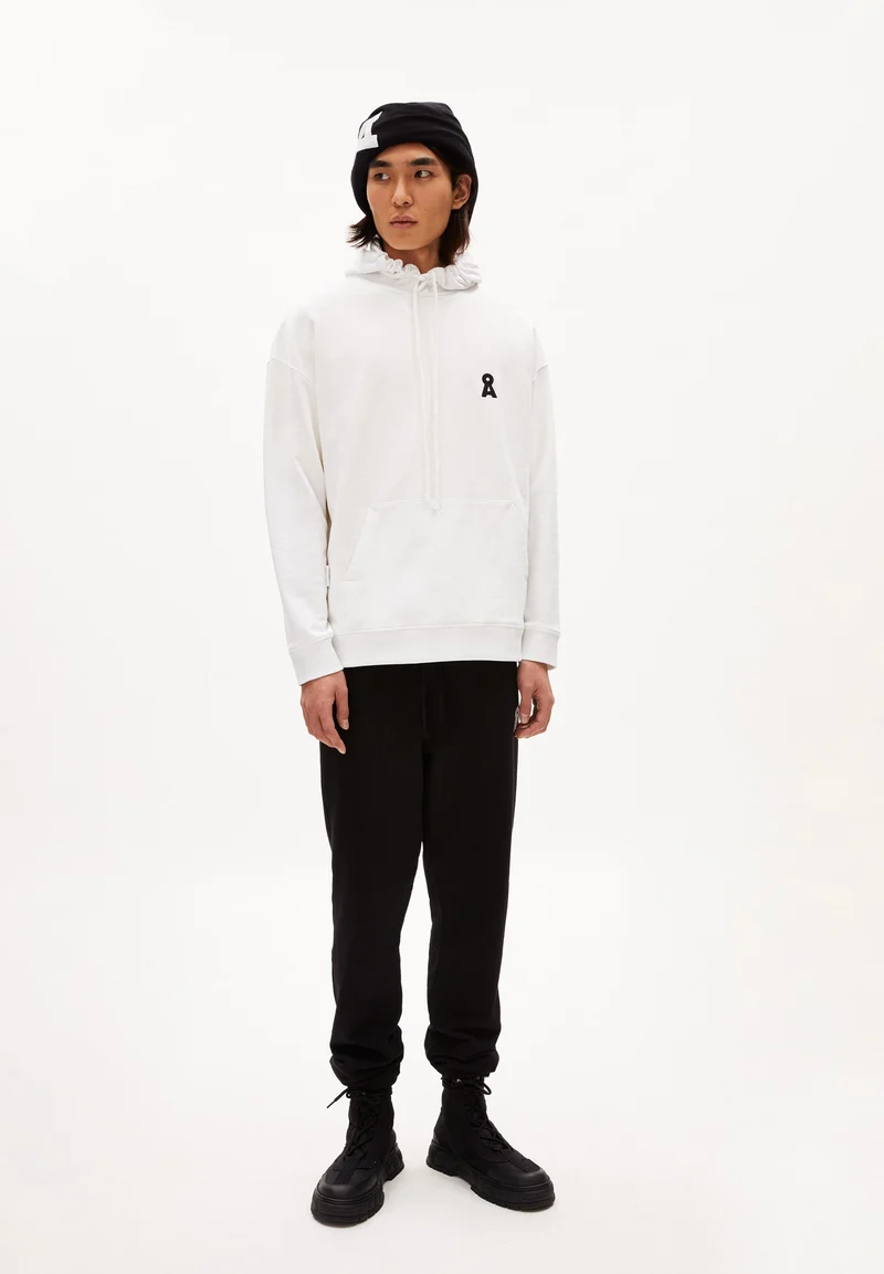 MAALI ICONIC CAPSULE | white