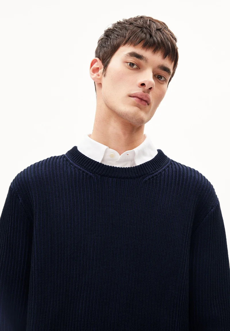 ANDRAAS | black-deep sea blue