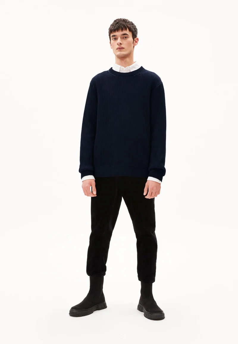 ANDRAAS | black-deep sea blue