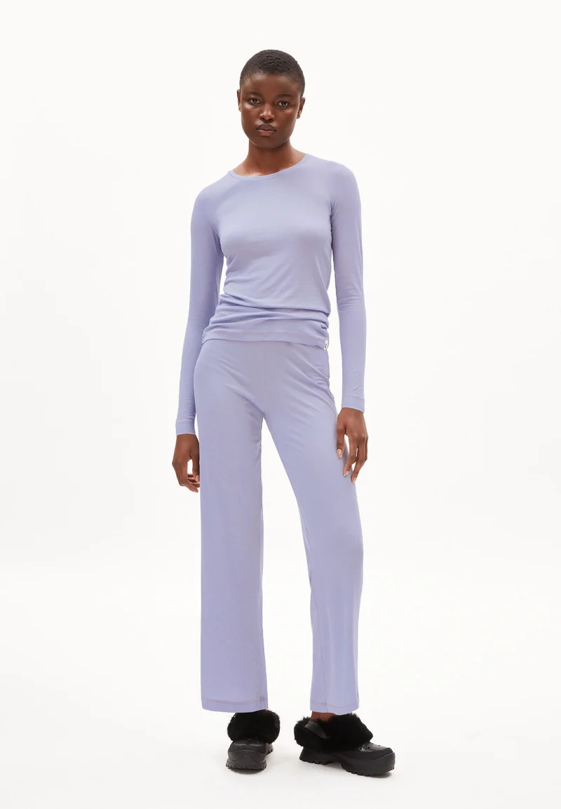 STELLAARA | light purple stone
