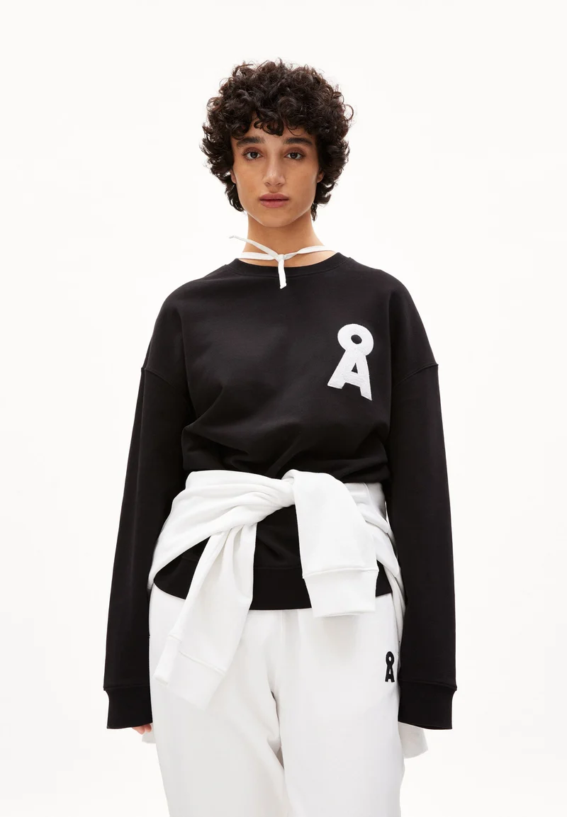 SASHAA ICONIC CAPSULE