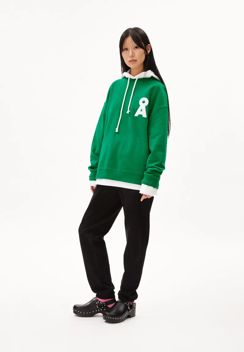 SASHAA ICONIC CAPSULE | flash green