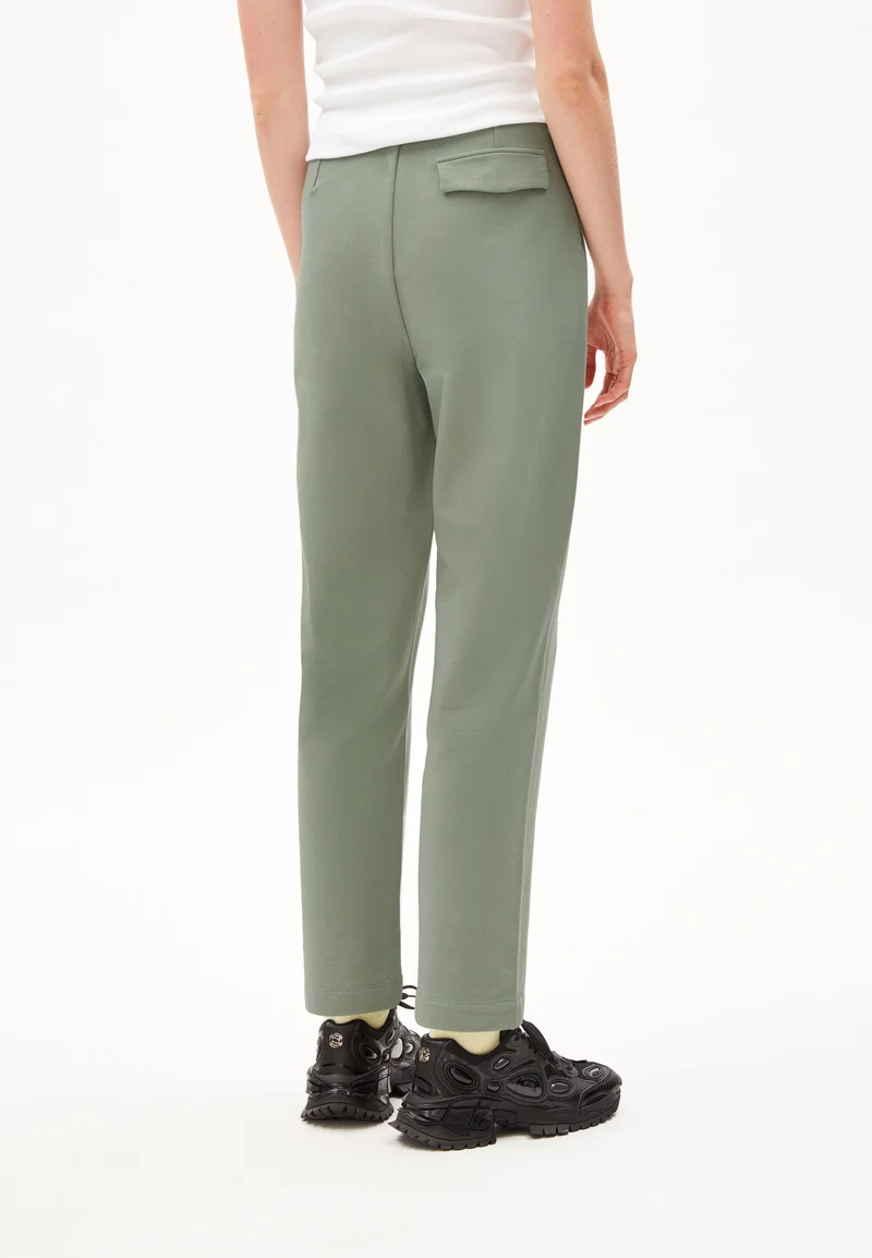 LINAA LOU | grey green