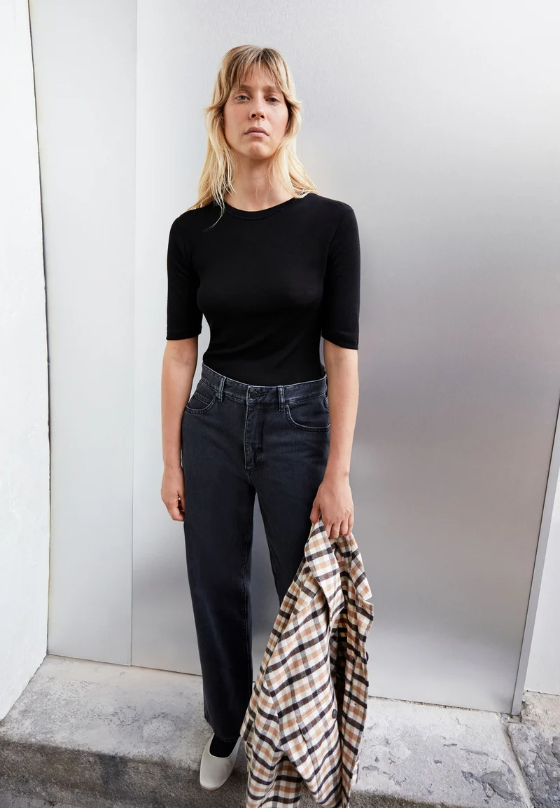 ANNIKAA MARIAA | black