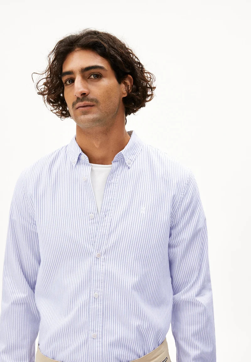 QUAASA STRIPES LANGARMHEMD | white-lapis blue