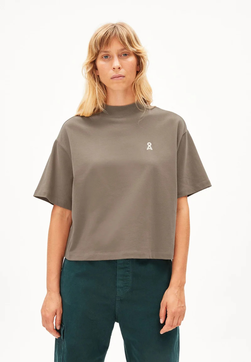 FREDERIKAA | muddy water