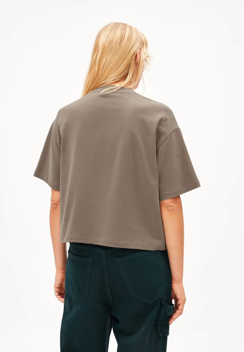 FREDERIKAA | muddy water