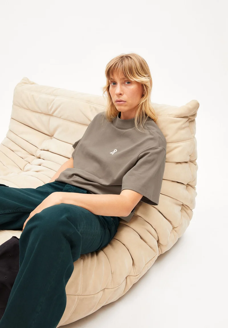 FREDERIKAA | muddy water
