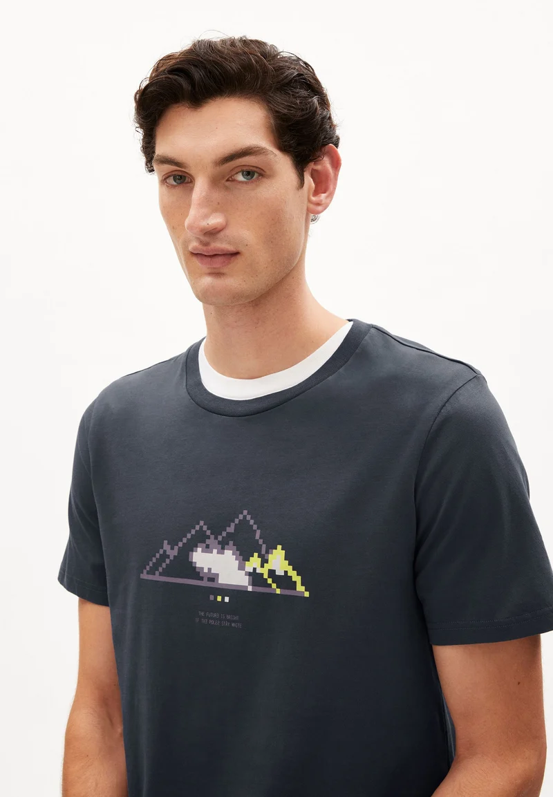 JAAMES PIXXEL MOUNTAIN | graphite