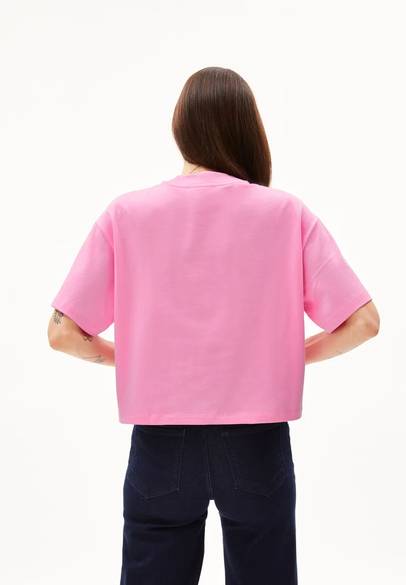 FREDERIKAA | pink me up more