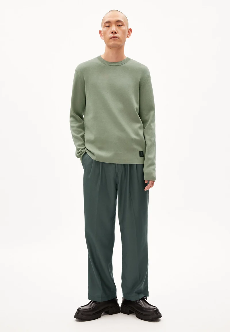 AALPHONS | grey green