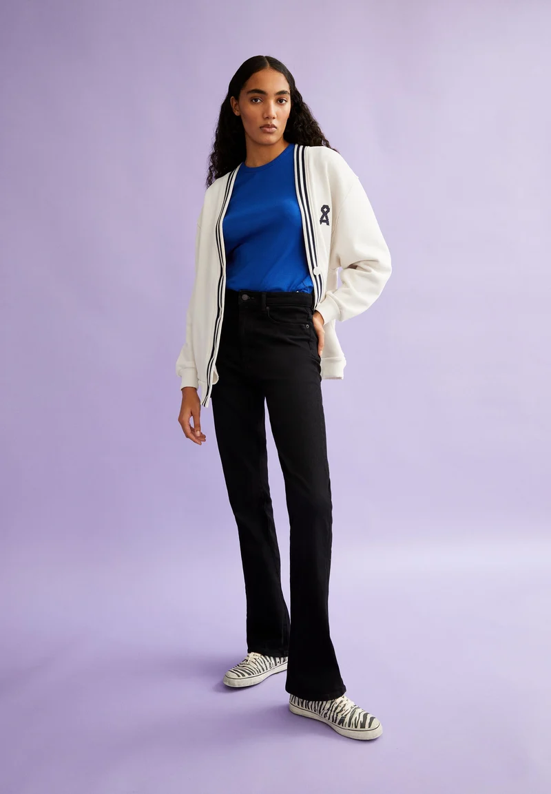 LINNAA | breath black
