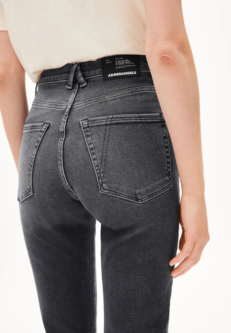 LEJAANI X DETAIL | licorice