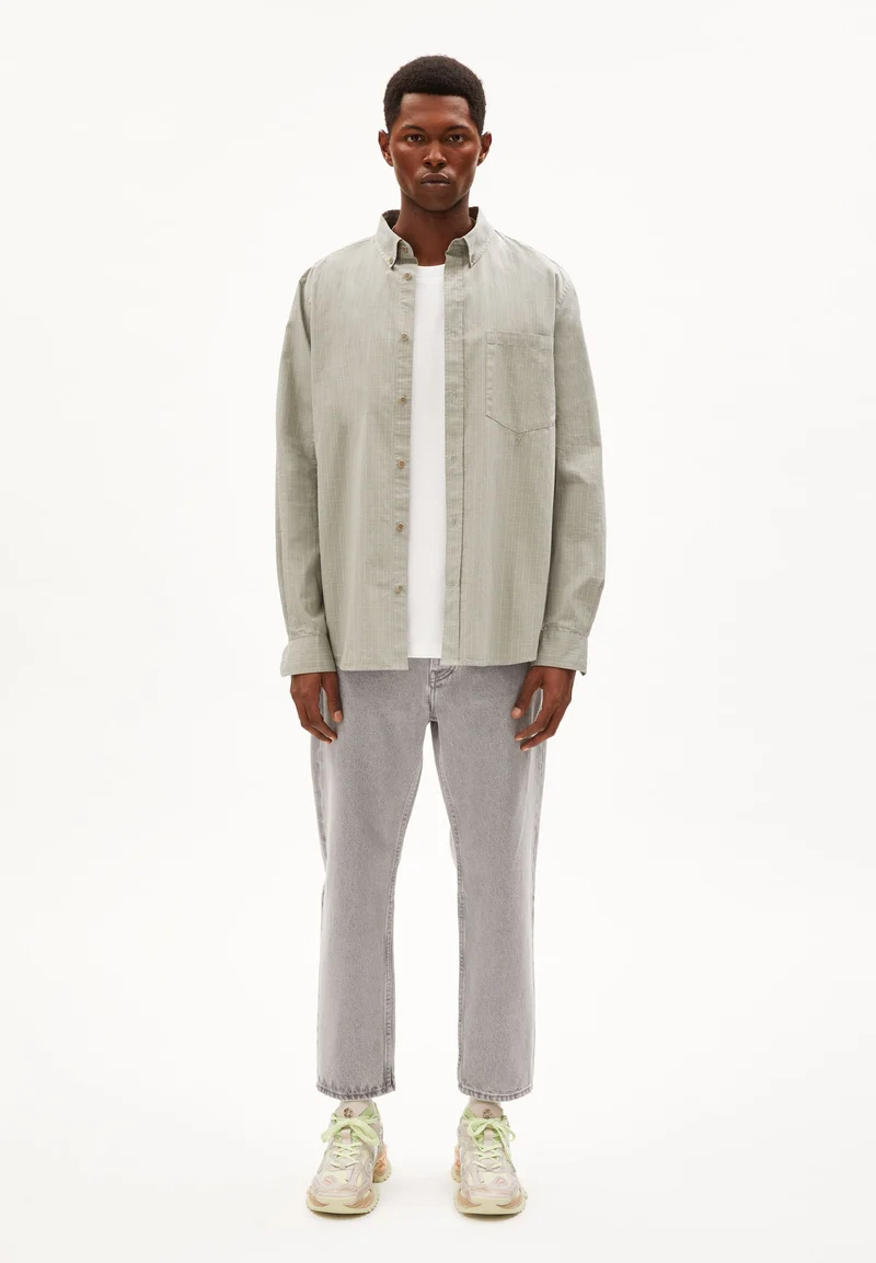 MAARCES | grey green-lavender light