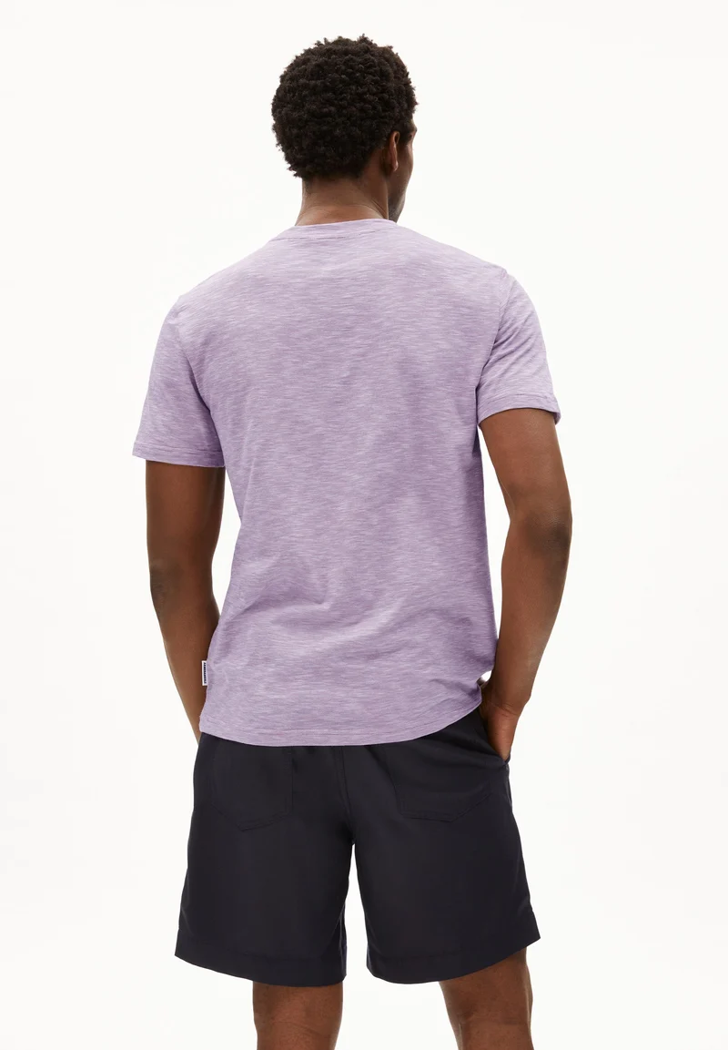 JAAMES STRUCTURE | soft lilac-sunset sky