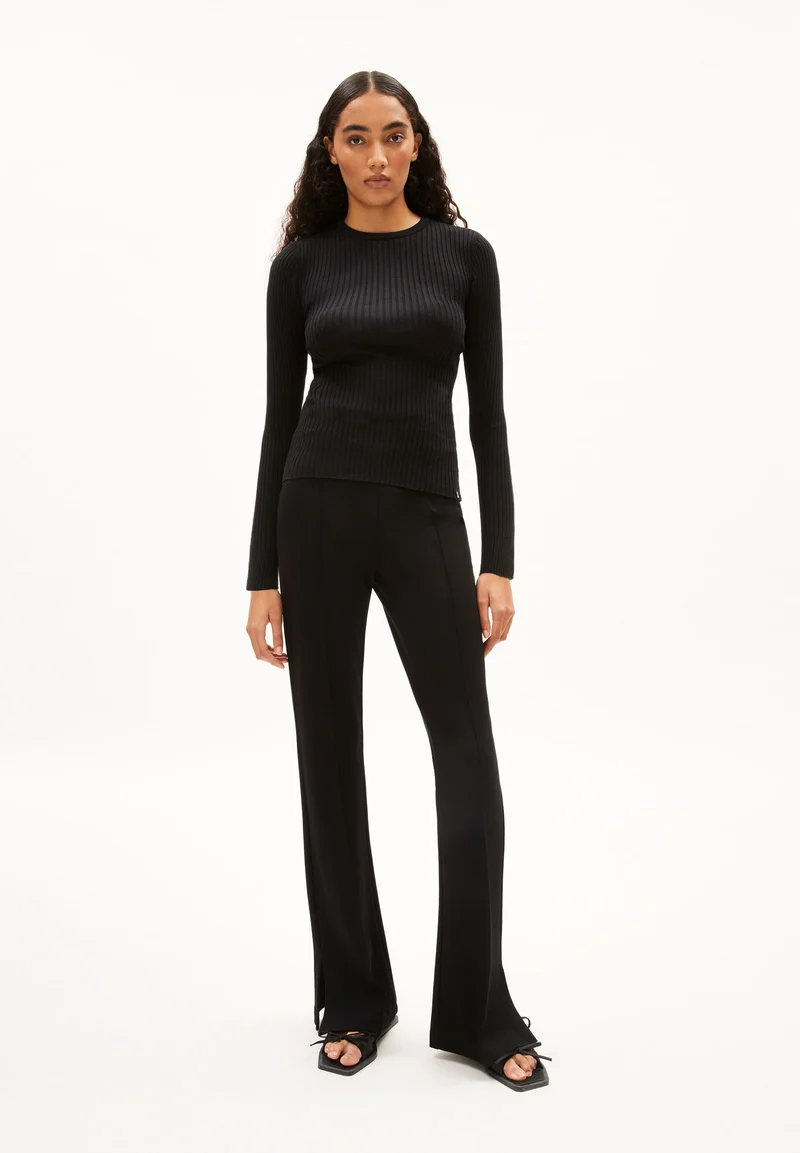 ALAANIA RN | black