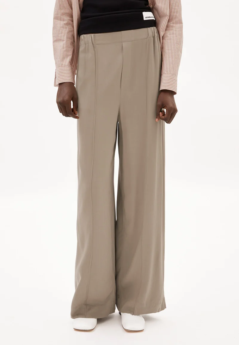 JONVAALIE HOSE | shiitake