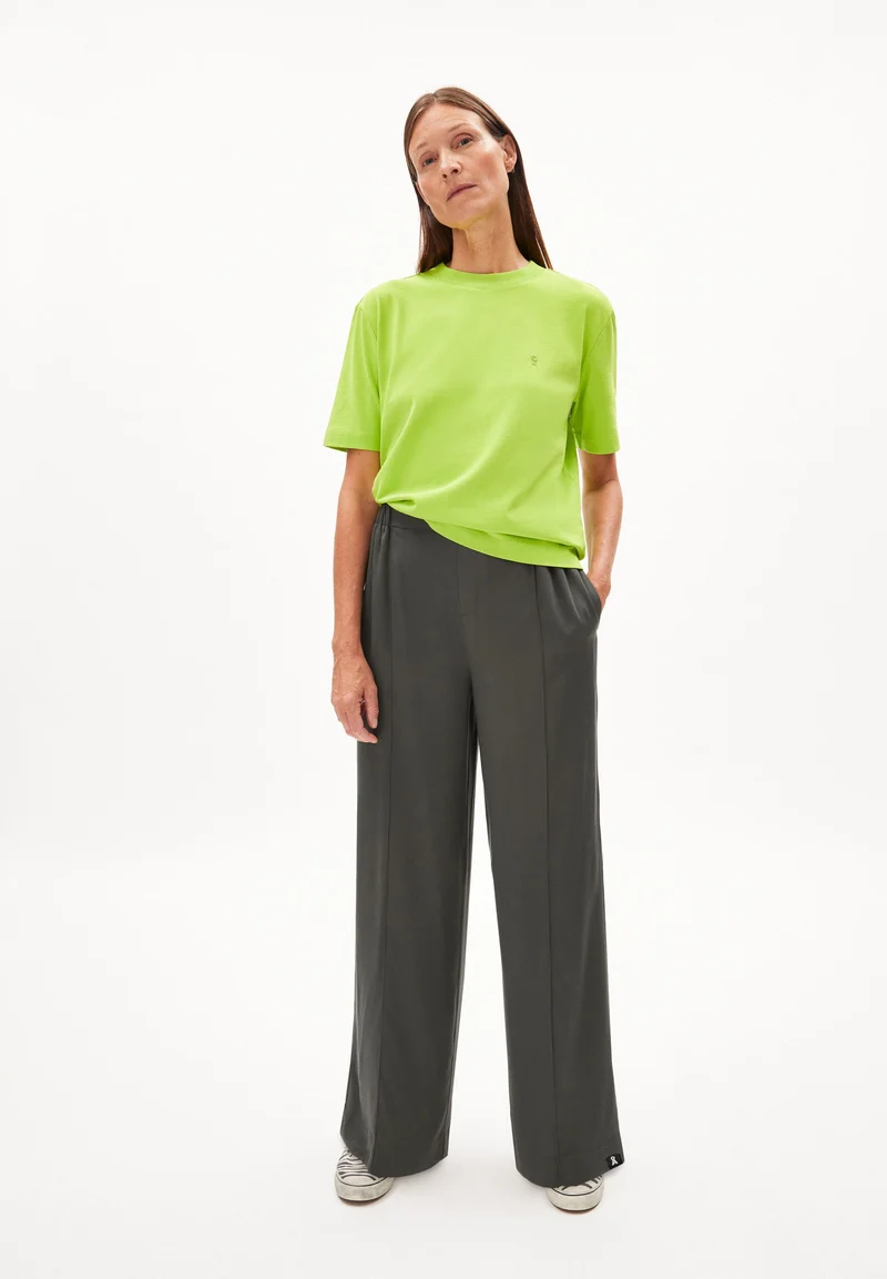 JONVAALIE HOSE | space steel
