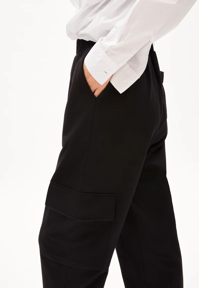 GAABRIELE UTILITY | black