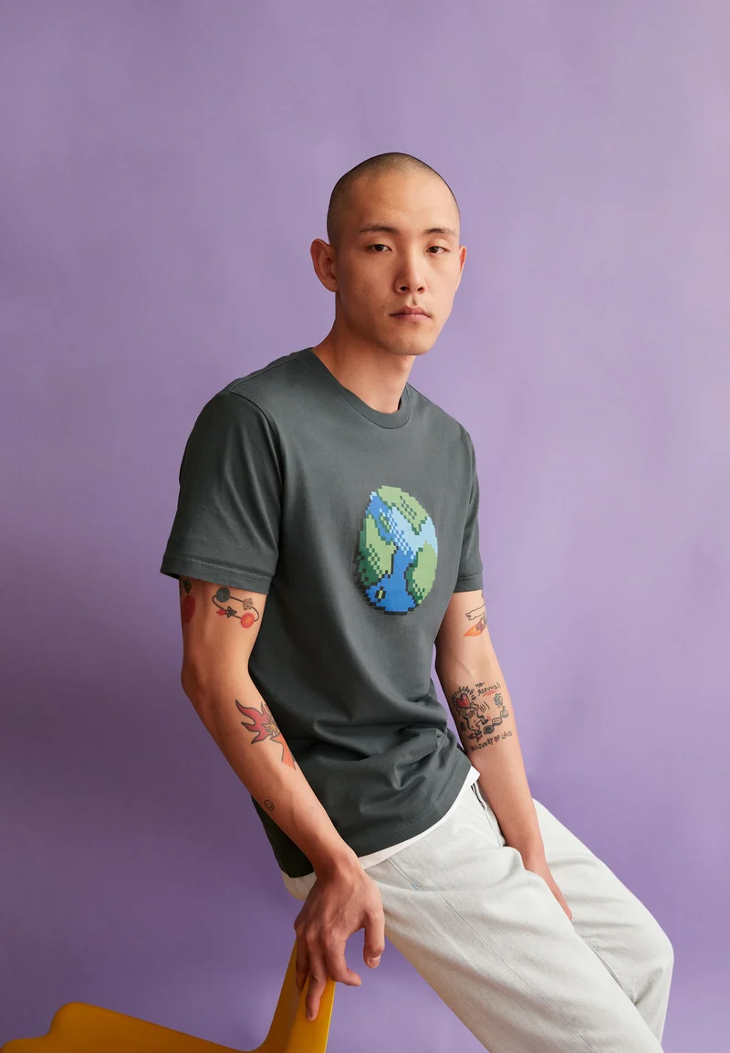 JAAMES PLAANET | space steel