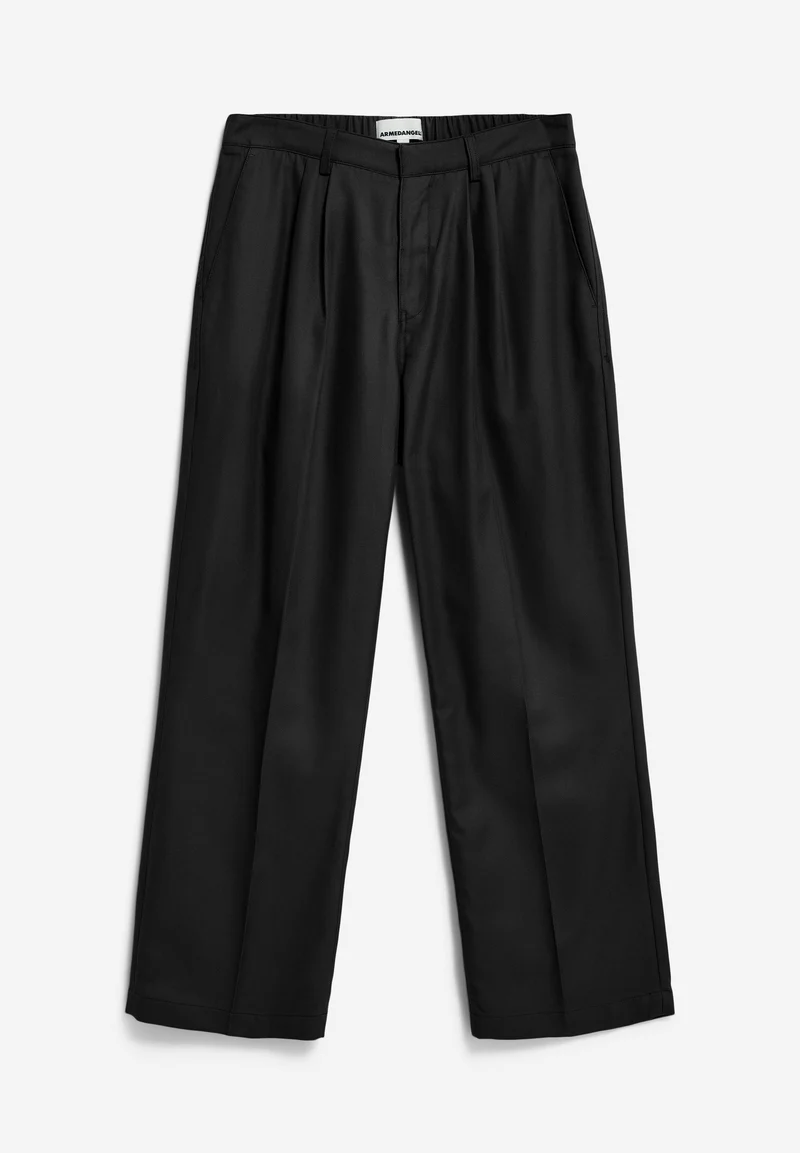 CESAAROS | black