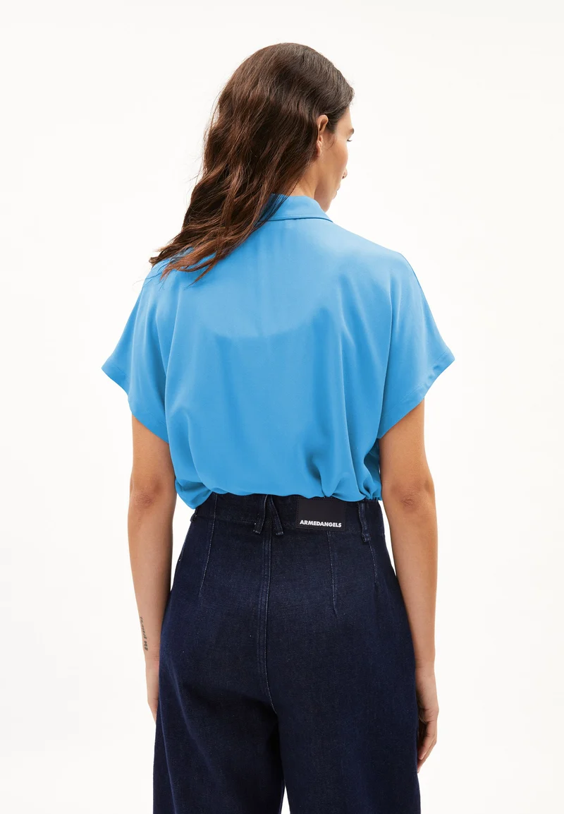 LARISAANA BLUSE | blueniverse