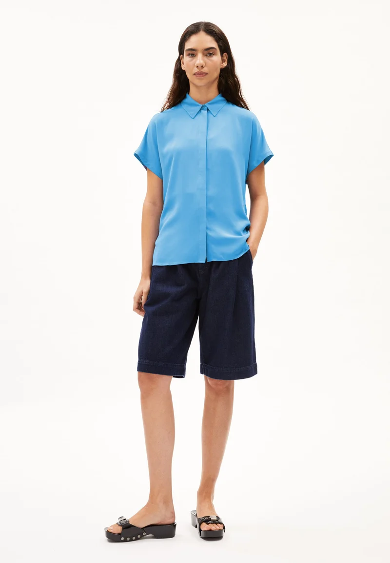 LARISAANA BLUSE | blueniverse