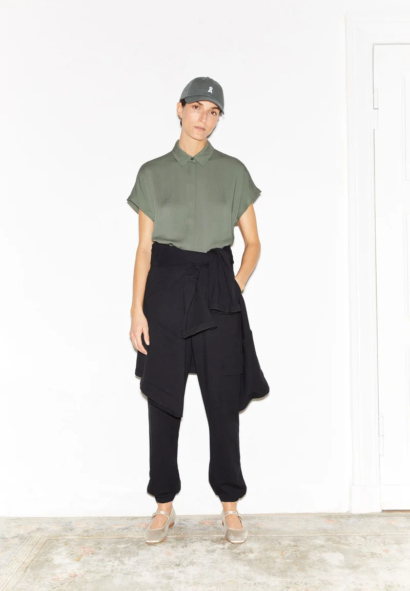 LARISAANA BLUSE | grey green