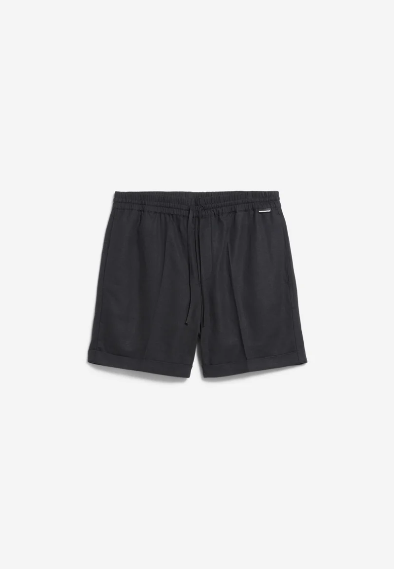 JAACQUE LINO | black