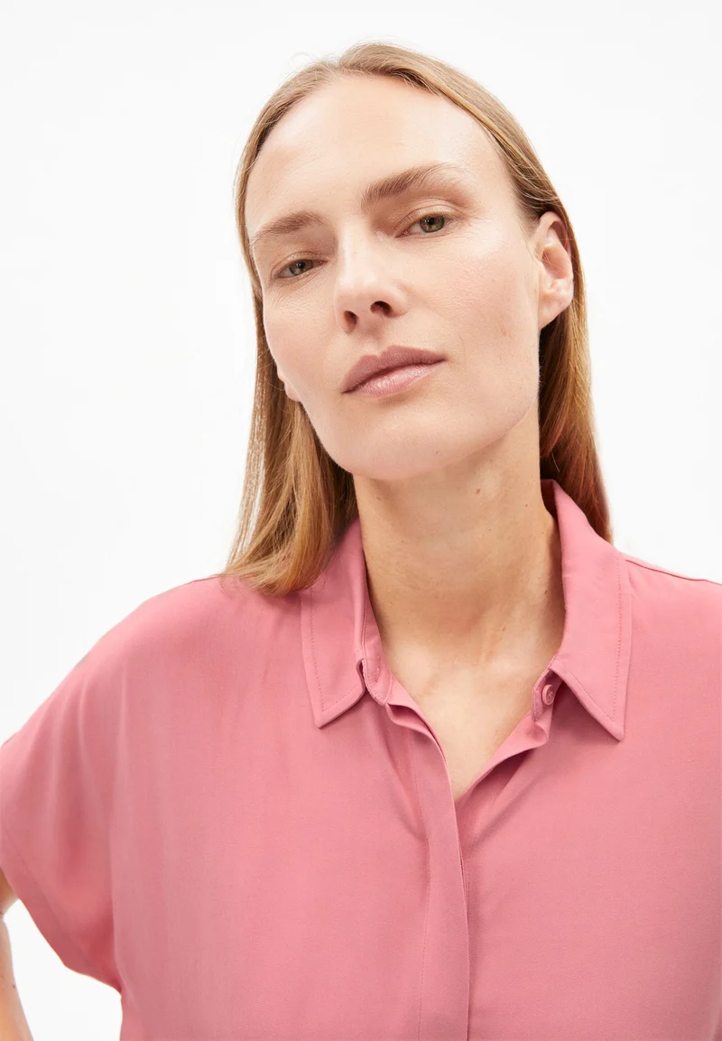 LARISAANA BLUSE | dark peony