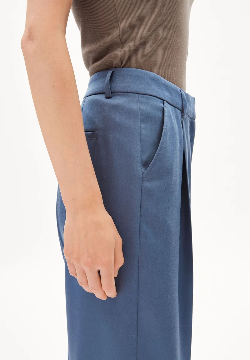 SANDRINAA TAPERED HOSE | iron blue