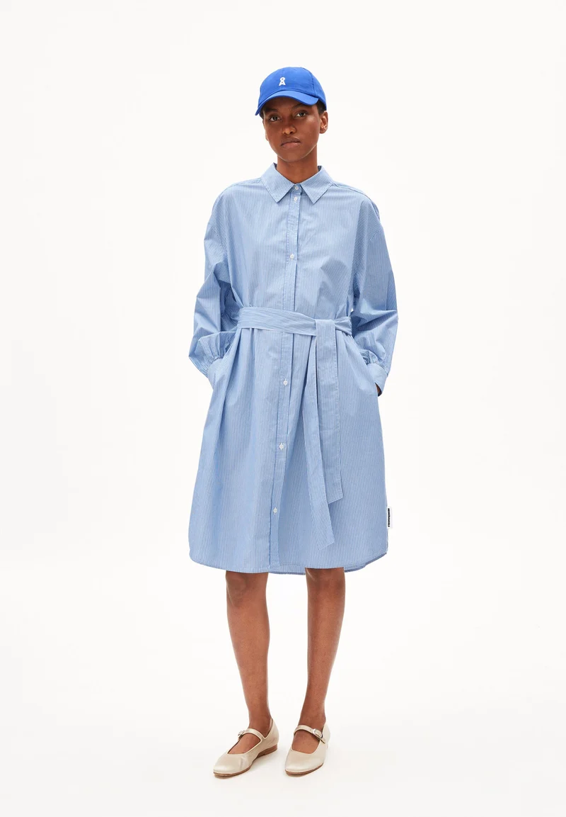 SURIAANA STRIPED | warm blue-white