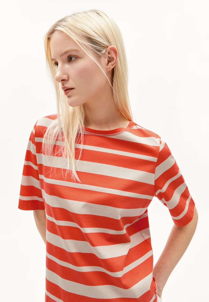 FINIAA BLOCK STRIPES | poppy red-sandstone