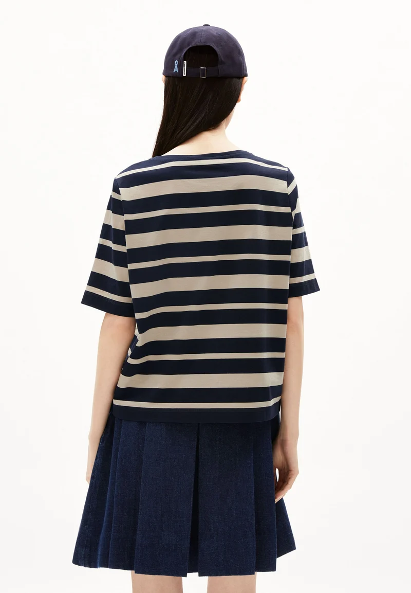 FINIAA BLOCK STRIPES | night sky-sand stone