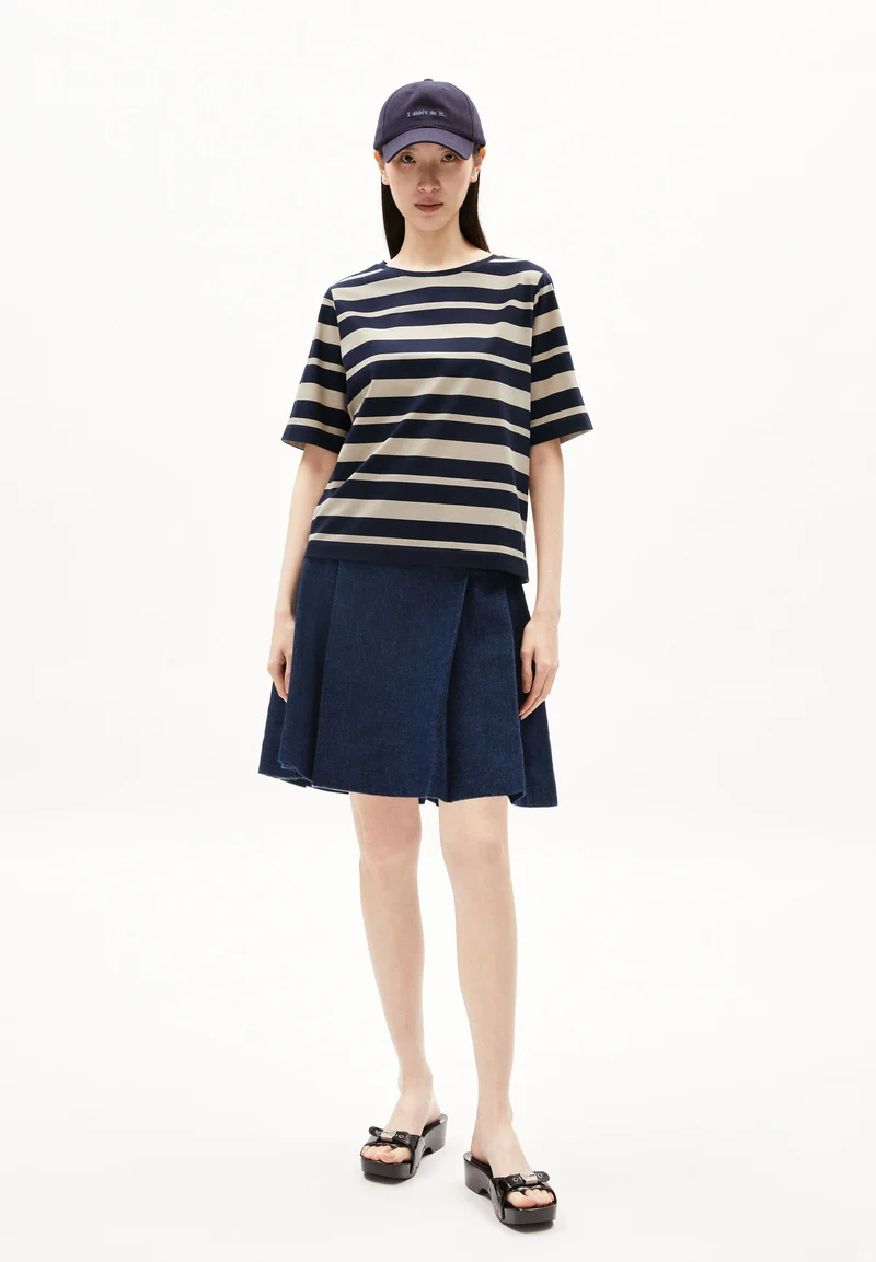FINIAA BLOCK STRIPES | night sky-sand stone