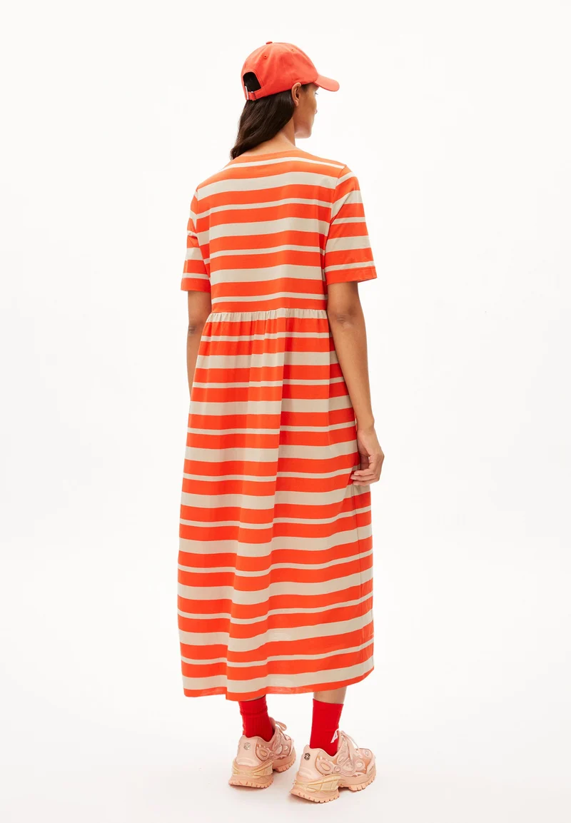 TAAKYRA BLOCK STRIPES | poppy red-sandstone