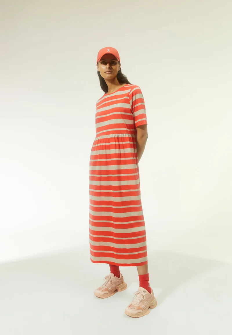 TAAKYRA BLOCK STRIPES | poppy red-sandstone