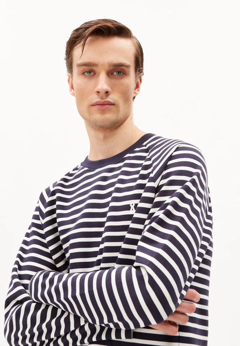 BAARN STRIPES | oatmilk-night sky